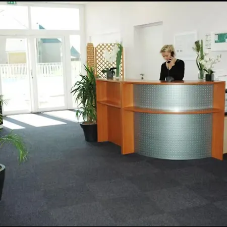 Standing Avec Terrasse Pres De Honfleur Parking Et Piscine Διαμέρισμα Équemauville