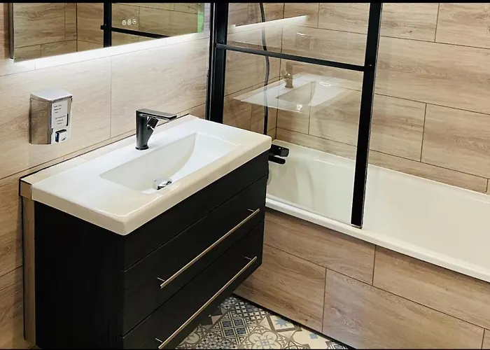 Standing Avec Terrasse Pres De Honfleur Parking Et Piscine *